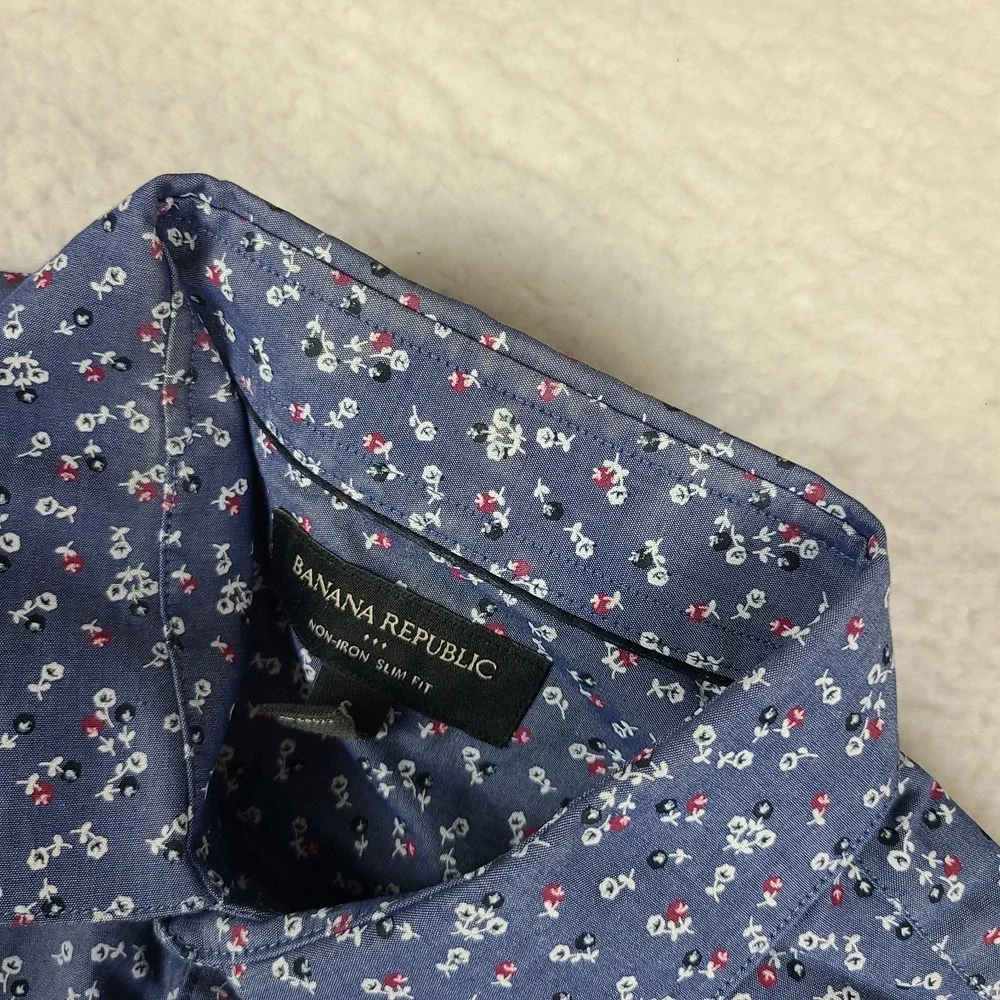 Banana Republic Dress Shirt Mens Small Blue Floral Non Iron Slim Fit Button Up *